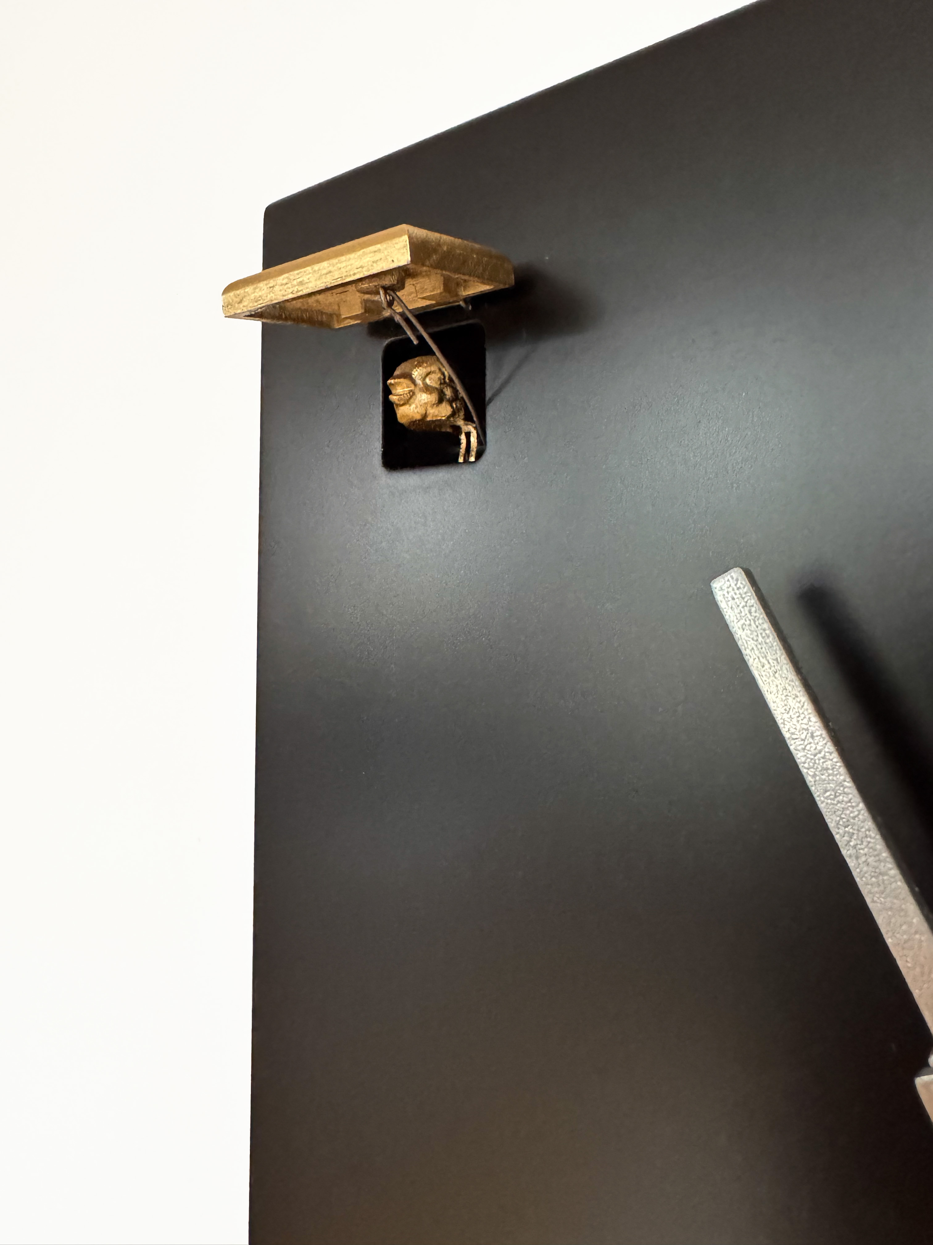 KUBUS - Design Kuckucksuhr (schwarz) mit Hirschkopf Rombach & Haas 